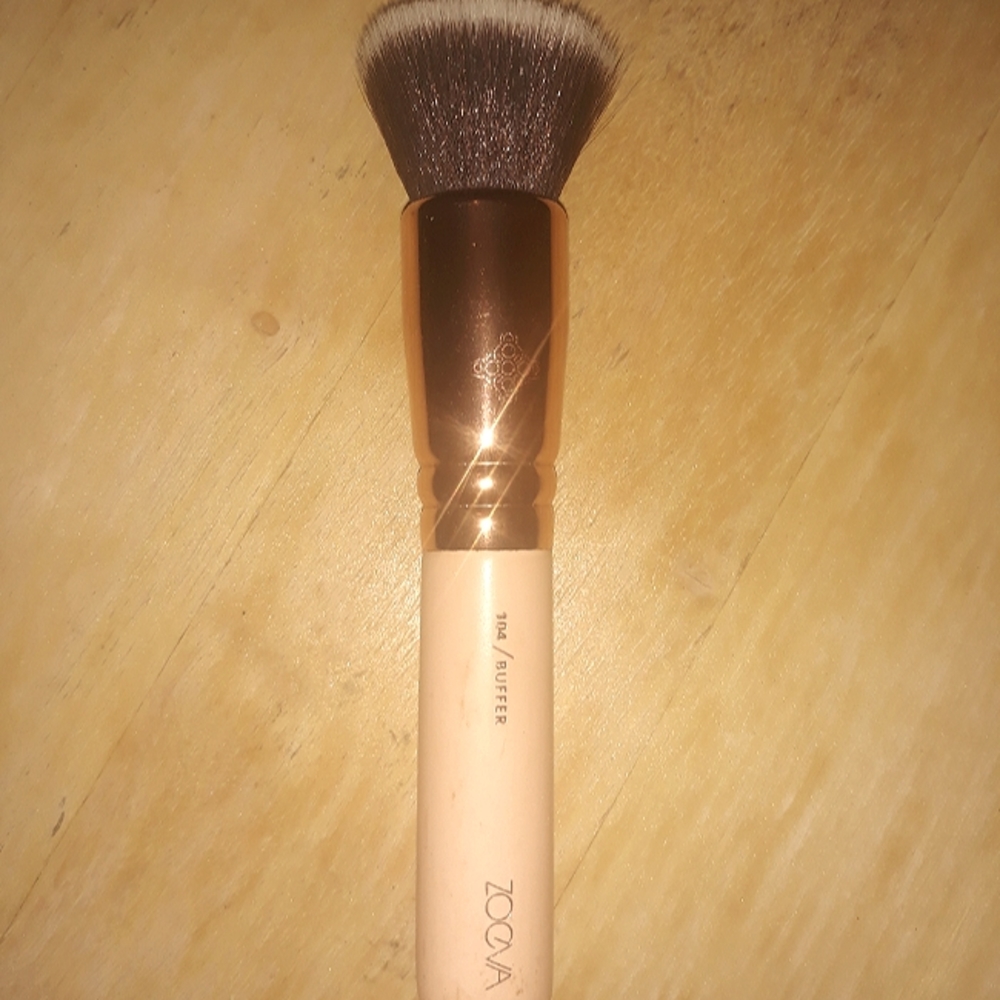 Zoeva 104 Buffer Brush